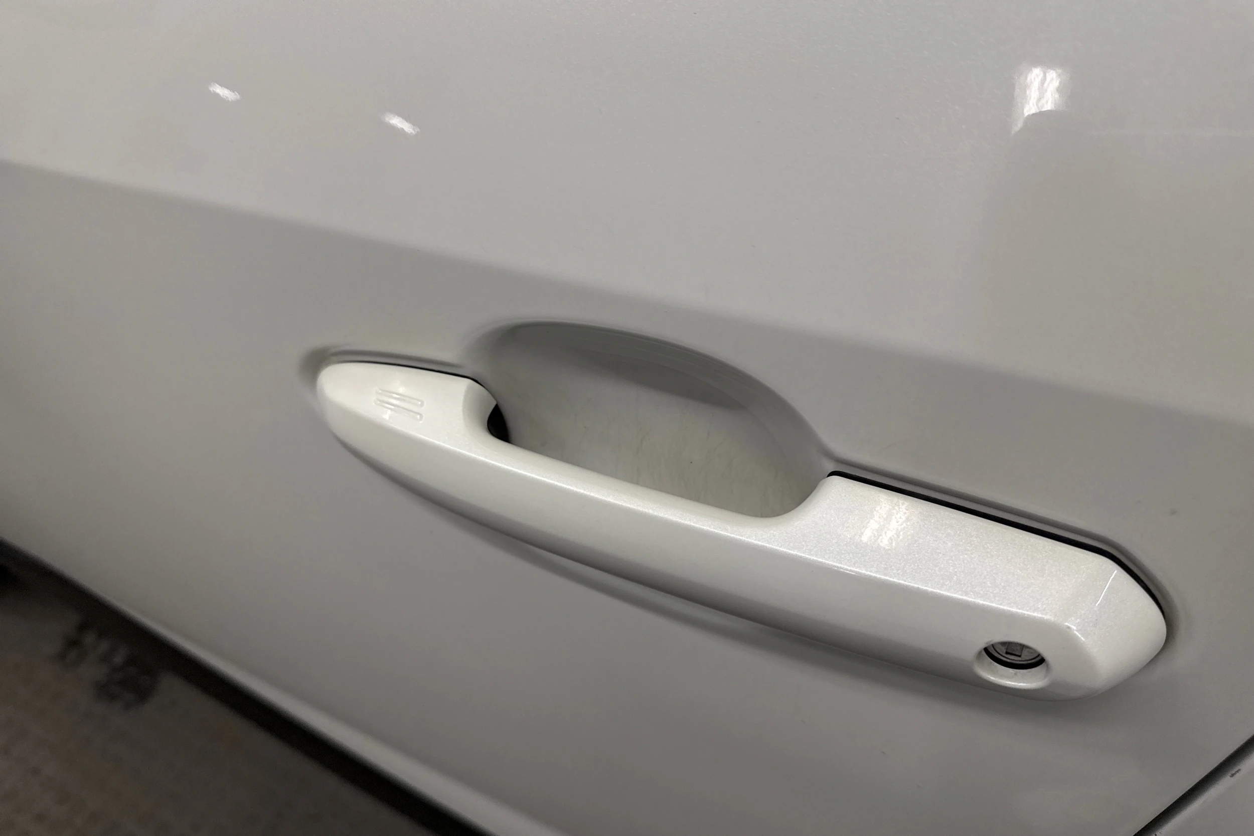 valkoinen Toyota RAV4 2019 kuva 28.