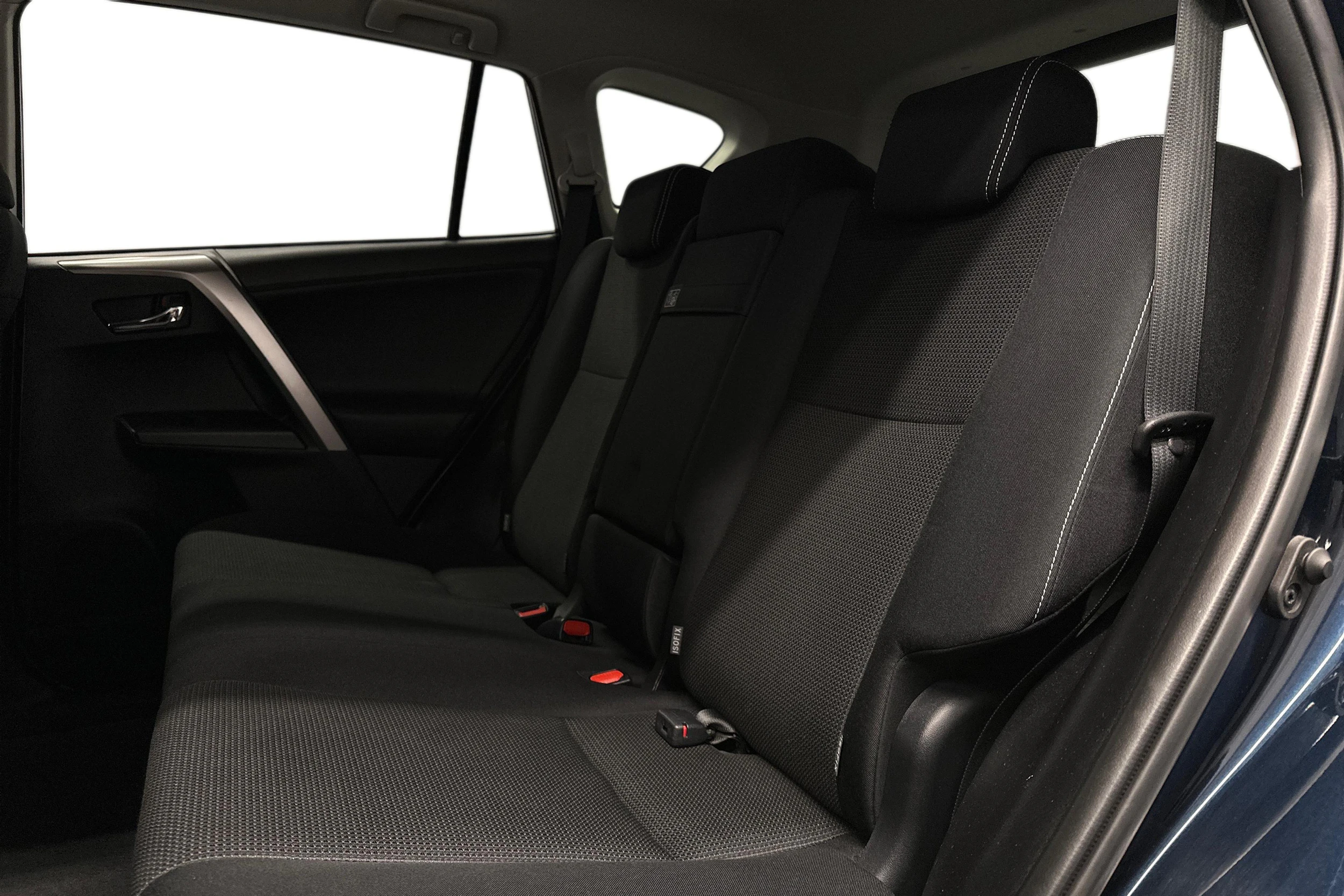 met. musta Toyota RAV4 2019 kuva 11.