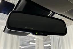 met. musta Toyota RAV4 2019 kuva 30.