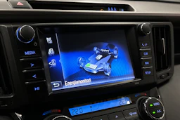 valkoinen Toyota RAV4 2019 kuva 23.