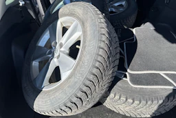 hopea Toyota RAV4 2019 kuva 4.