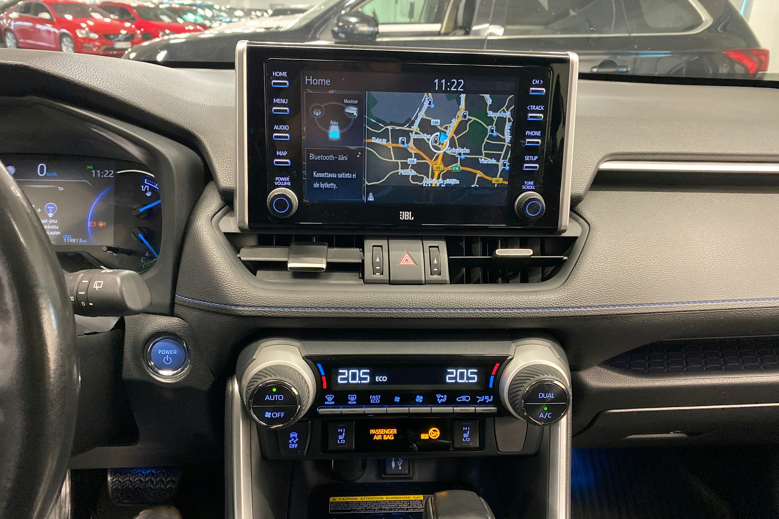 Harmaa Toyota RAV4 2019 kuva 19.