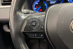 valkoinen Toyota RAV4 2019 kuva 15.