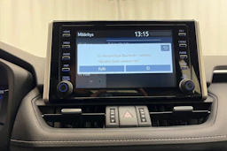 valkoinen Toyota RAV4 2019 kuva 19.