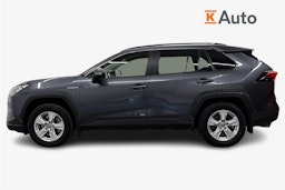 harmaa Toyota RAV4 2019 kuva 6.