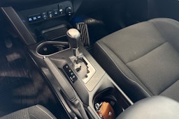 ruskea (beige) Toyota RAV4 2019 kuva 21.