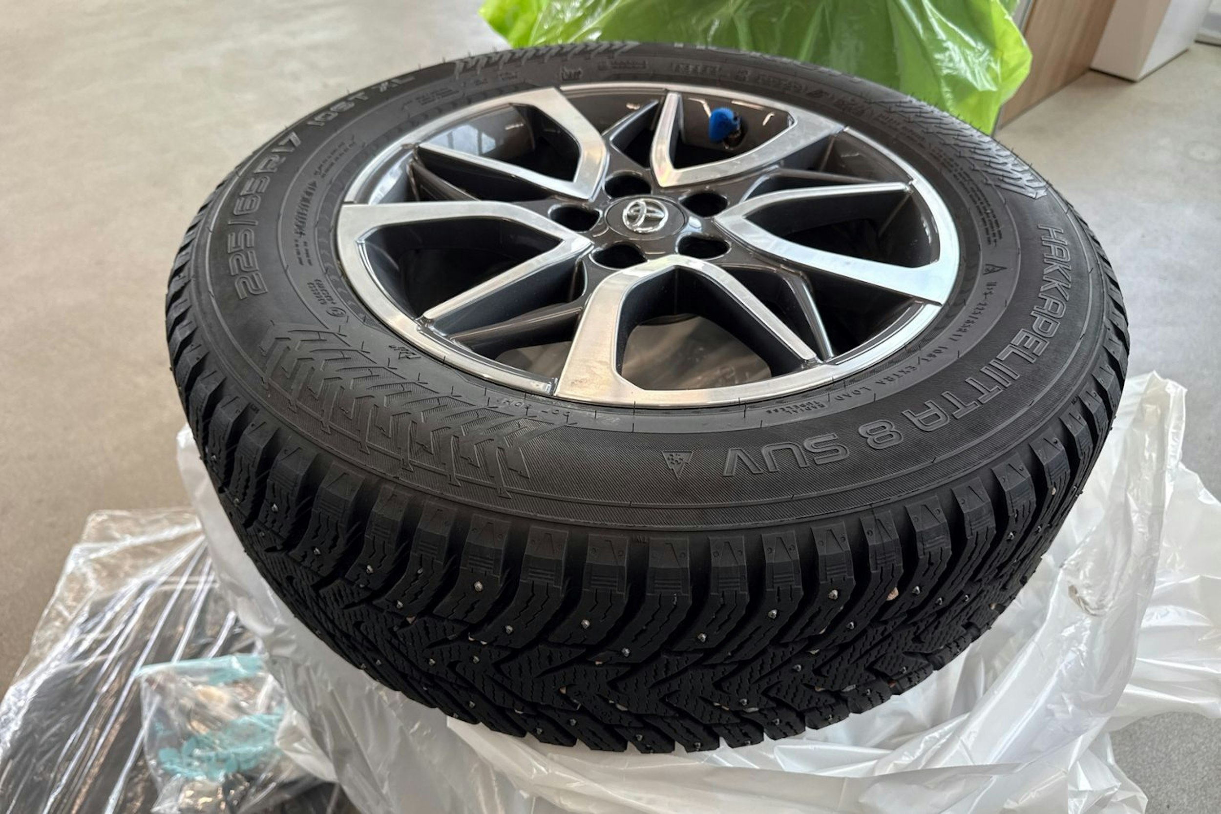 ruskea (beige) Toyota RAV4 2019 kuva 26.