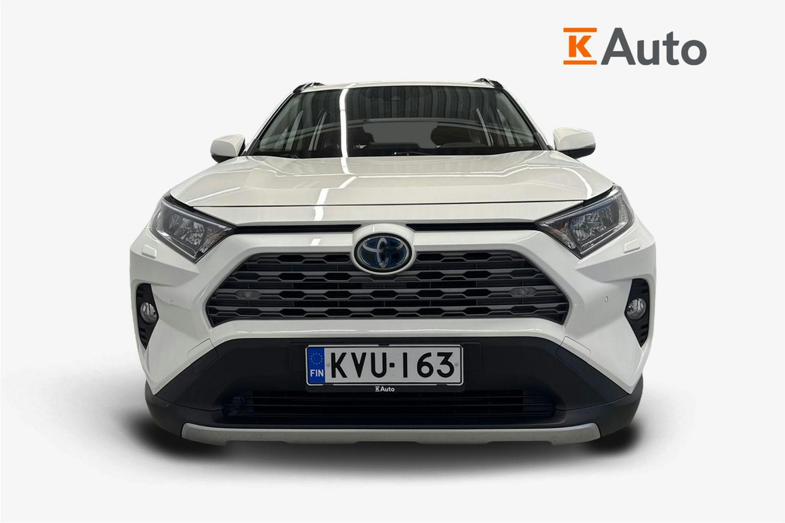 valkoinen Toyota RAV4 2019 kuva 5.