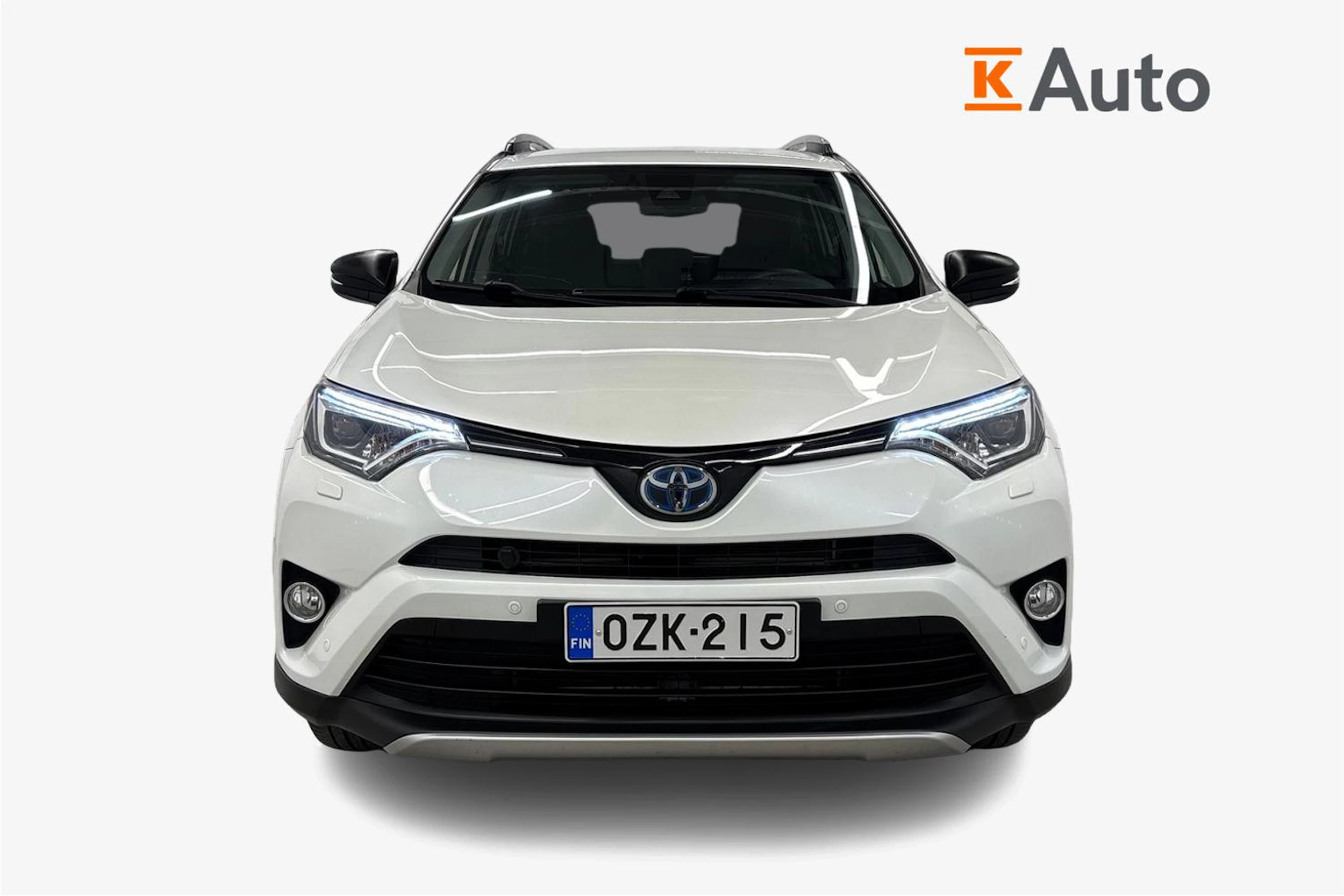 valkoinen Toyota RAV4 2019 kuva 4.