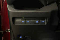 met. punainen Toyota RAV4 2019 kuva 4.
