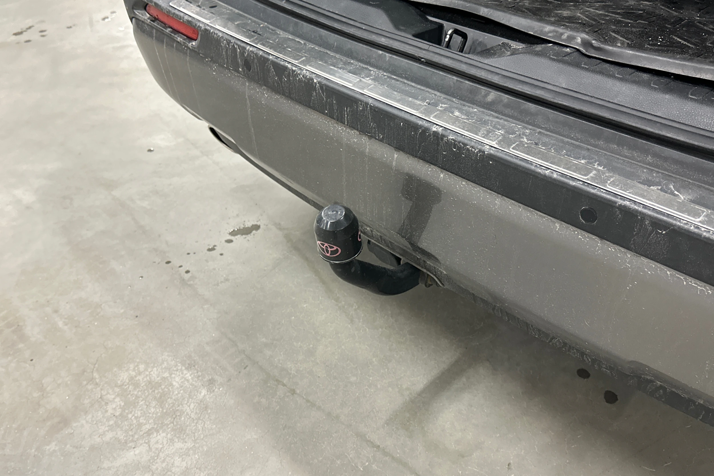 met. punainen Toyota RAV4 2019 kuva 11.