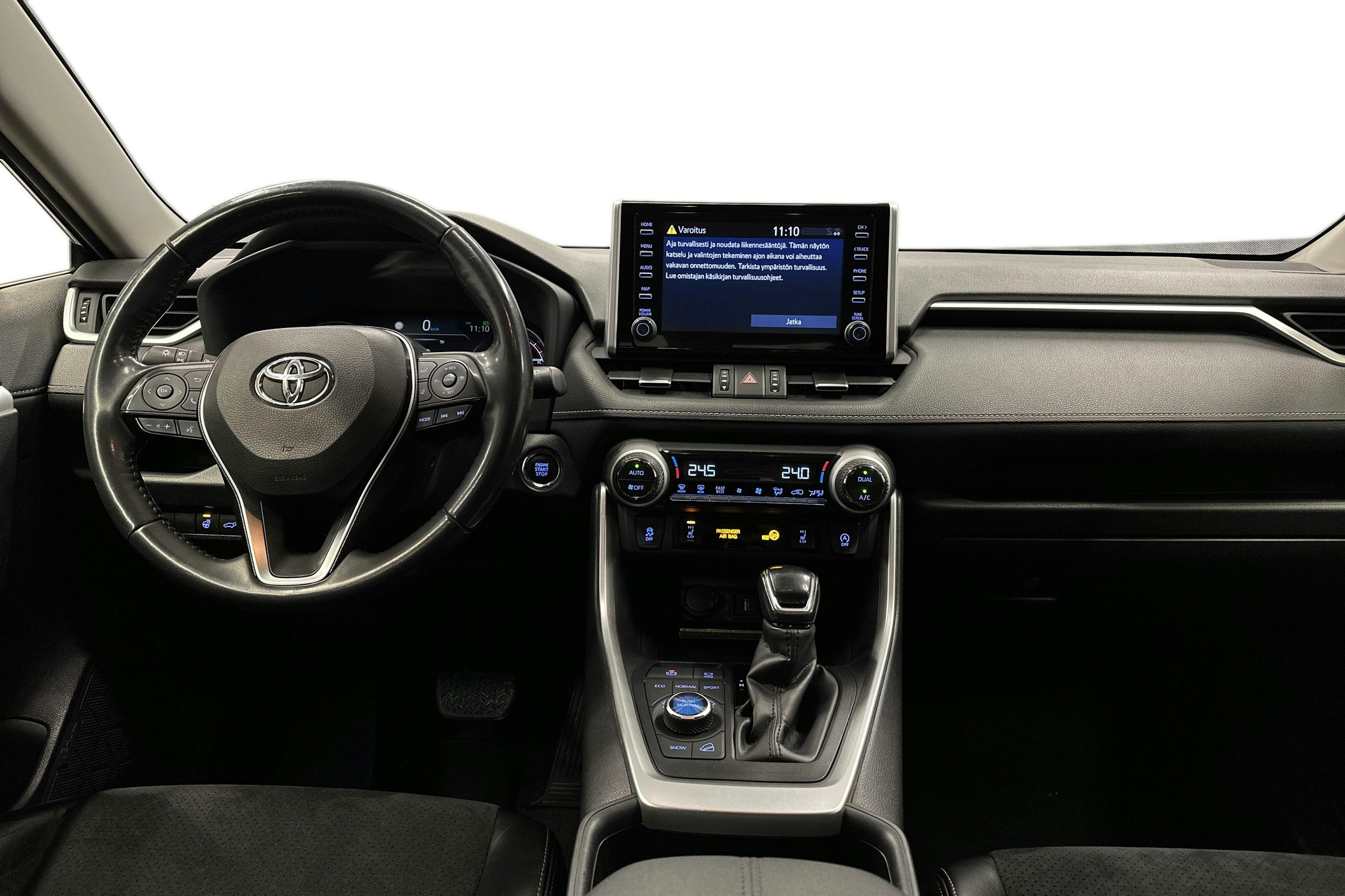 musta Toyota RAV4 2020 kuva 9.