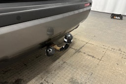 musta Toyota RAV4 2020 kuva 26.