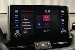 punainen Toyota RAV4 2020 kuva 20.