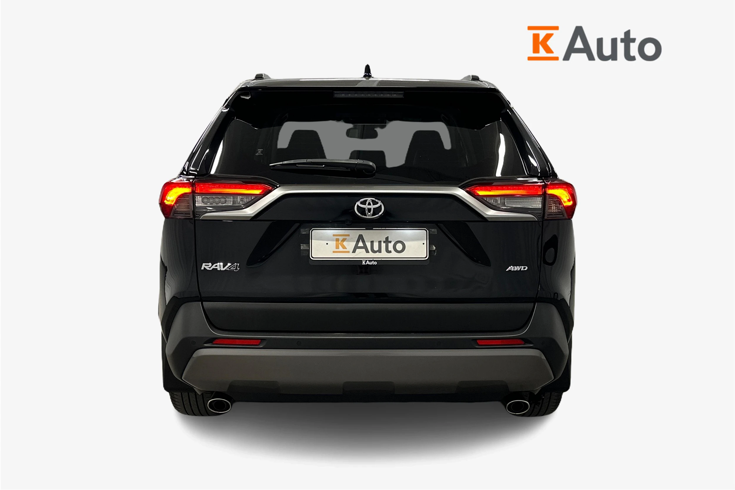 musta Toyota RAV4 2020 kuva 3.