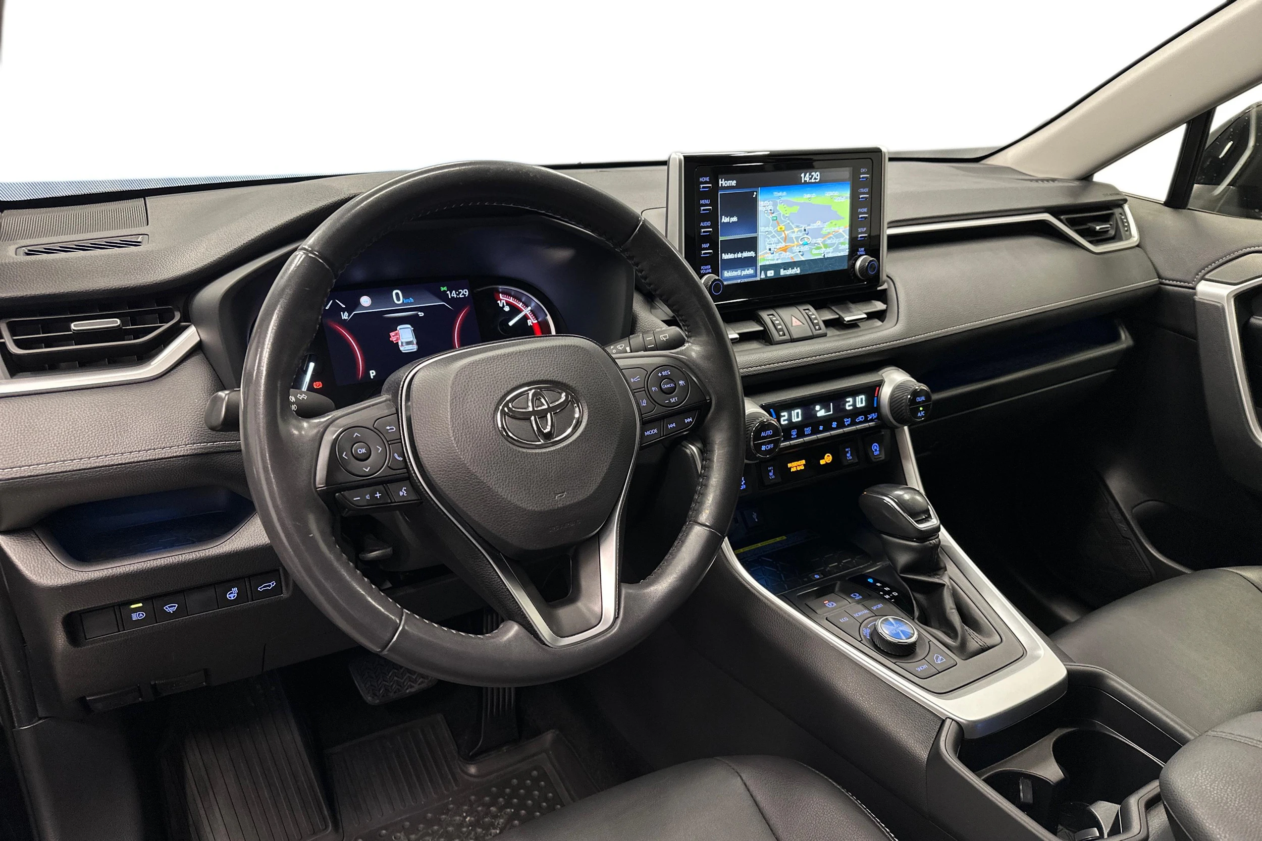 musta Toyota RAV4 2020 kuva 6.