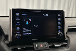 valkoinen Toyota RAV4 2020 kuva 16.