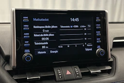 valkoinen Toyota RAV4 2020 kuva 22.