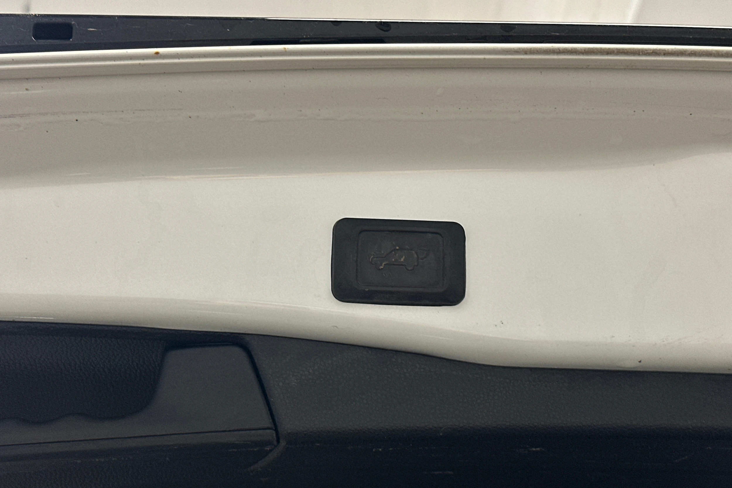 valkoinen Toyota RAV4 2020 kuva 29.