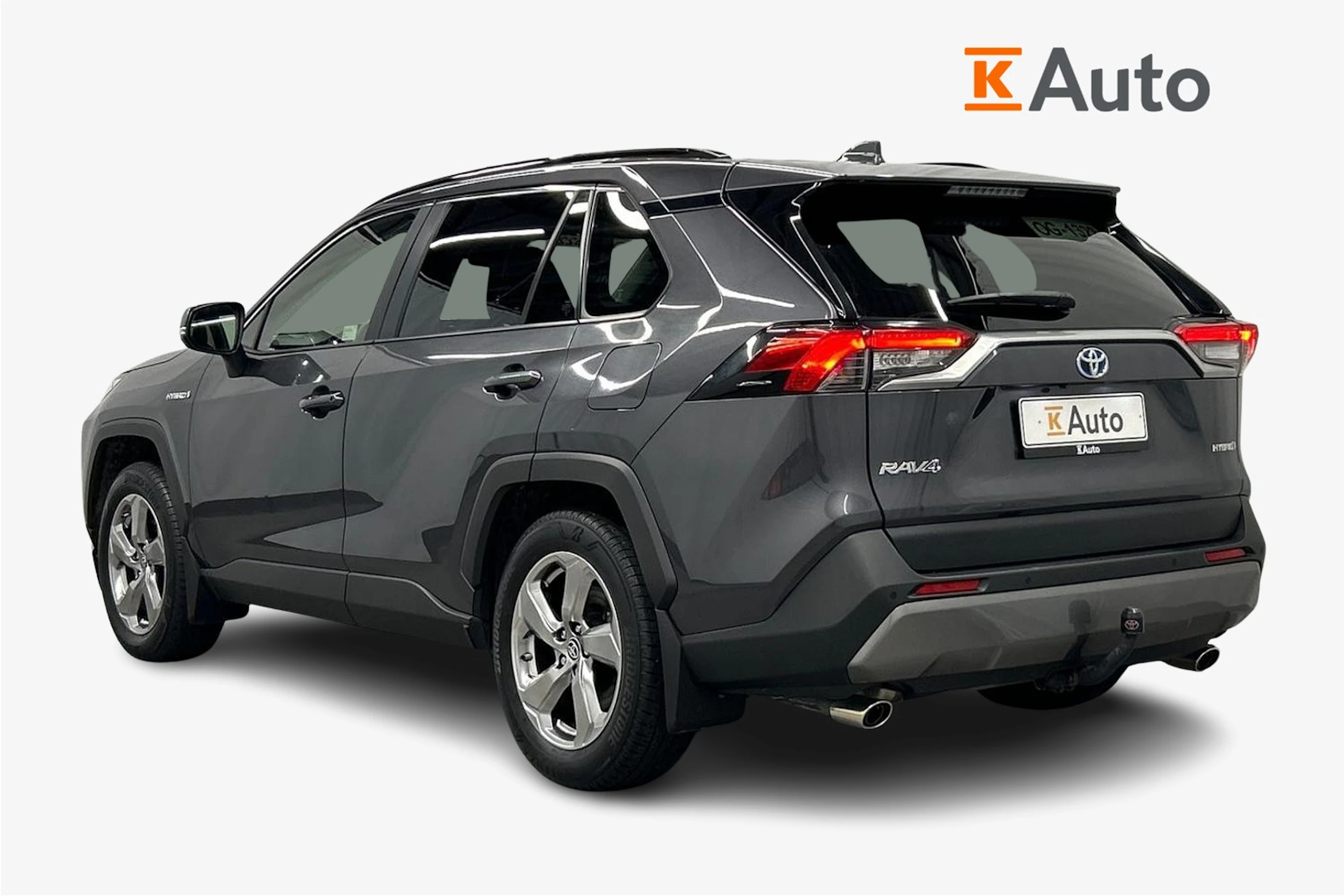 harmaa Toyota RAV4 2020 kuva 2.
