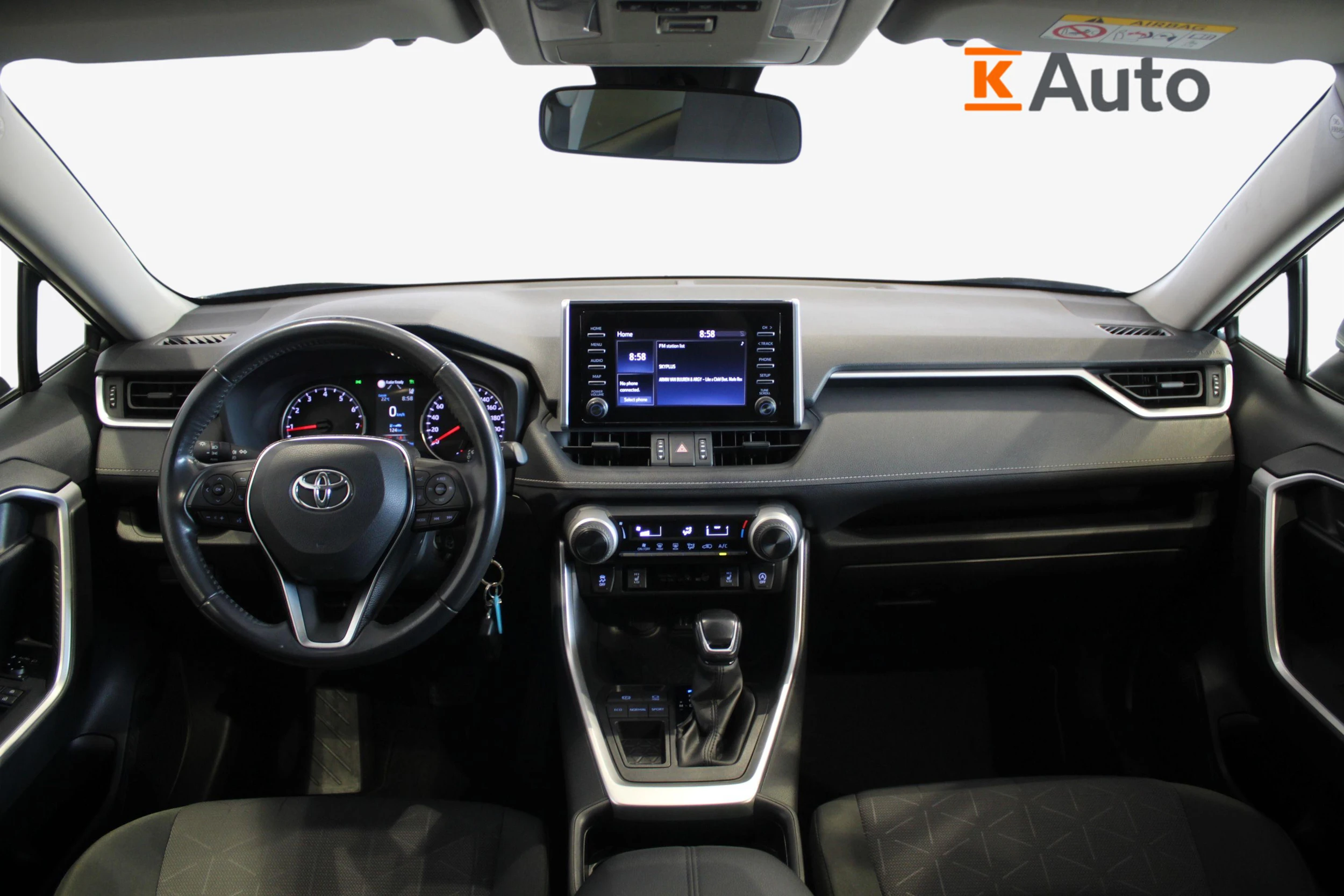 harmaa Toyota RAV4 2020 kuva 6.