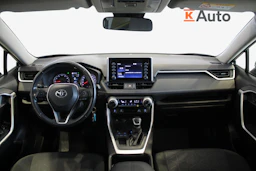 harmaa Toyota RAV4 2020 kuva 6.