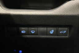 valkoinen Toyota RAV4 2020 kuva 19.