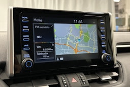 valkoinen Toyota RAV4 2020 kuva 23.