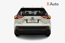 valkoinen Toyota RAV4 2020 kuva 3.