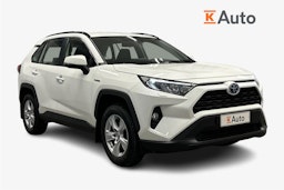 valkoinen Toyota RAV4 2020 kuva 1.