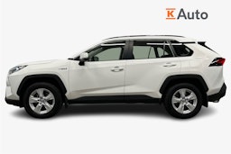 valkoinen Toyota RAV4 2020 kuva 6.