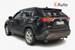 musta Toyota RAV4 2020 kuva 2.