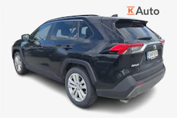 musta Toyota RAV4 2020 kuva 2.
