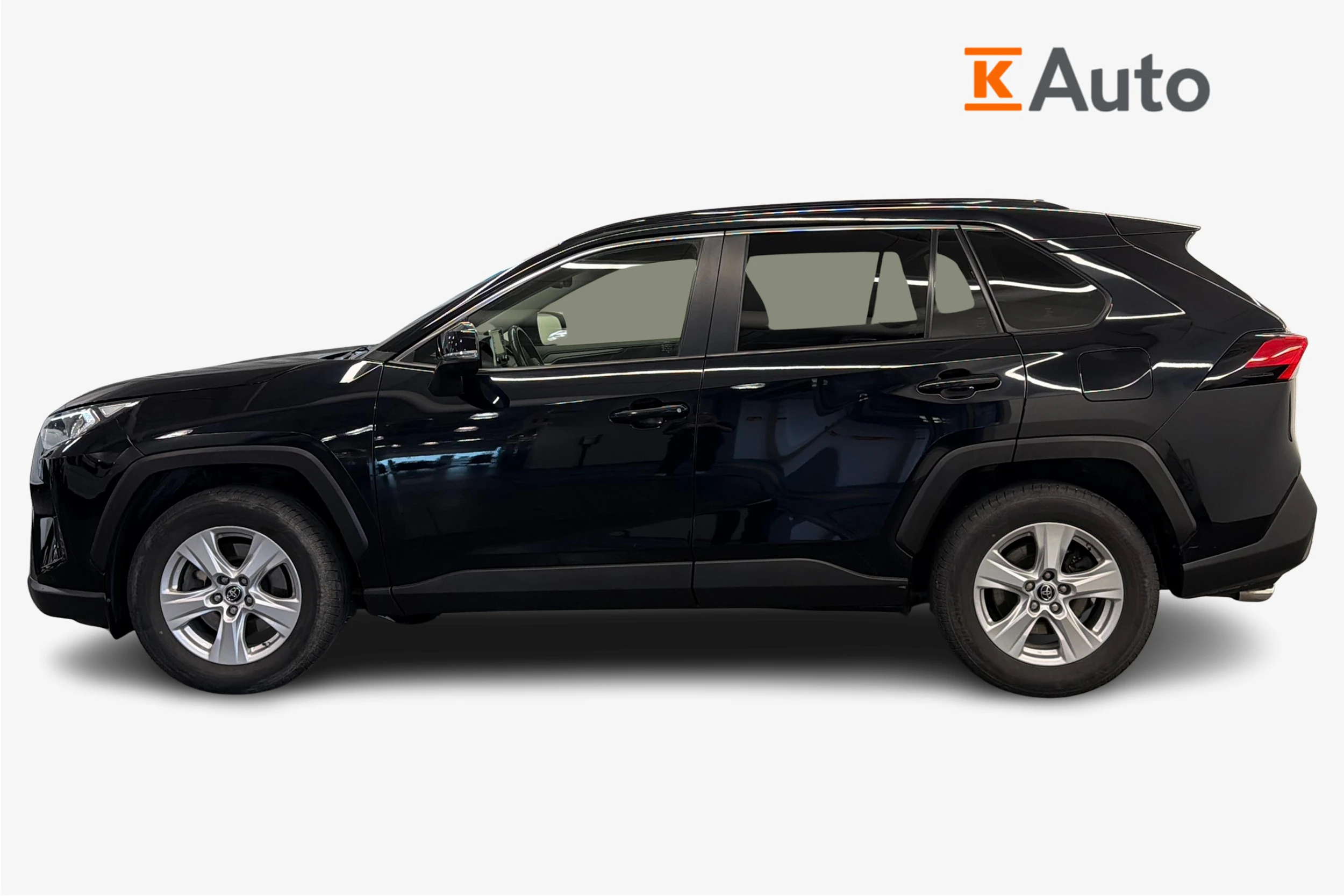 musta Toyota RAV4 2020 kuva 5.