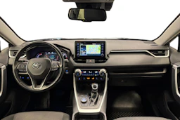 musta Toyota RAV4 2020 kuva 7.
