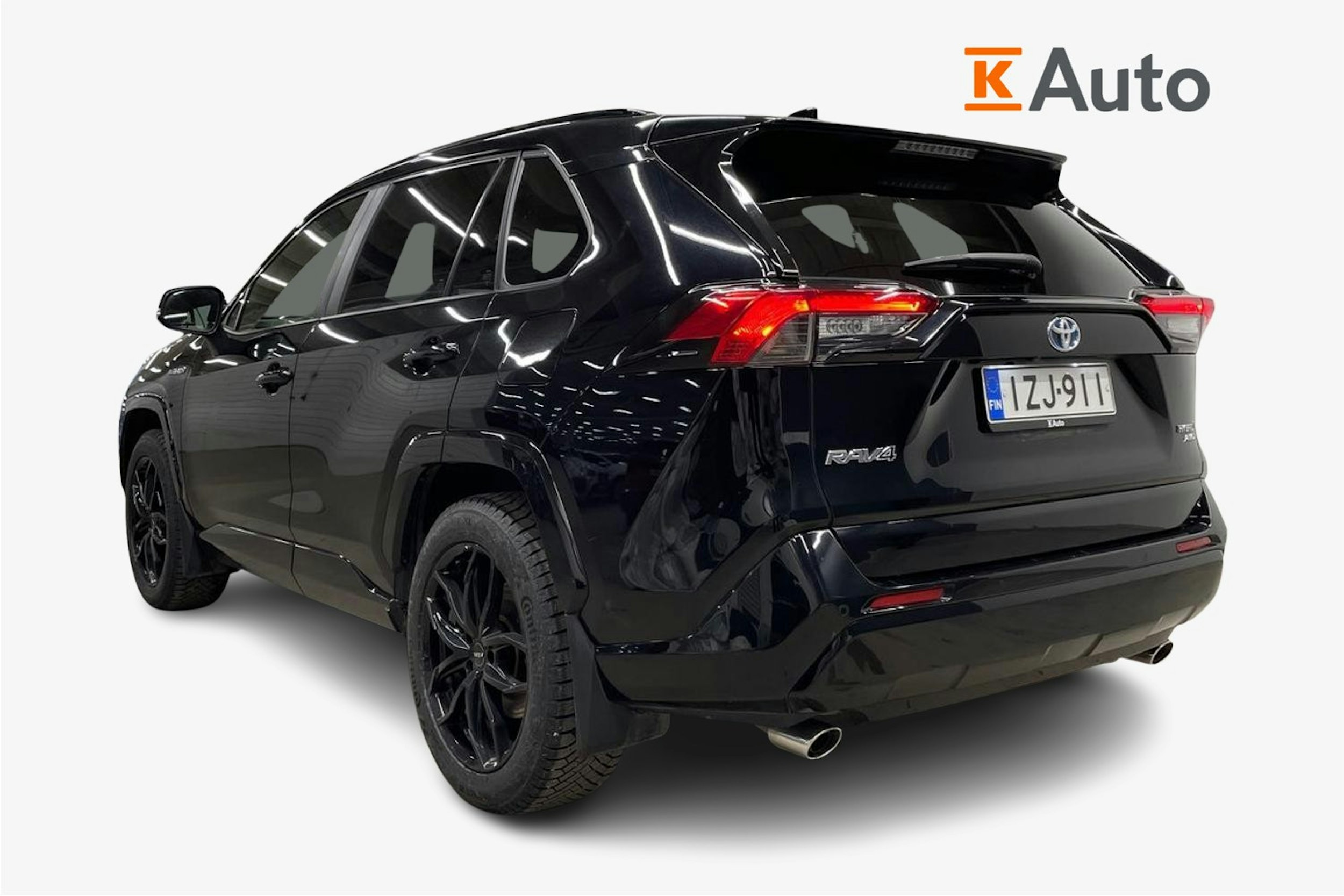 musta Toyota RAV4 2020 kuva 2.