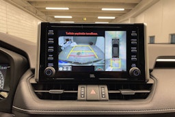 musta Toyota RAV4 2021 kuva 19.