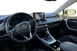 Sininen Toyota RAV4 2020 kuva 3.