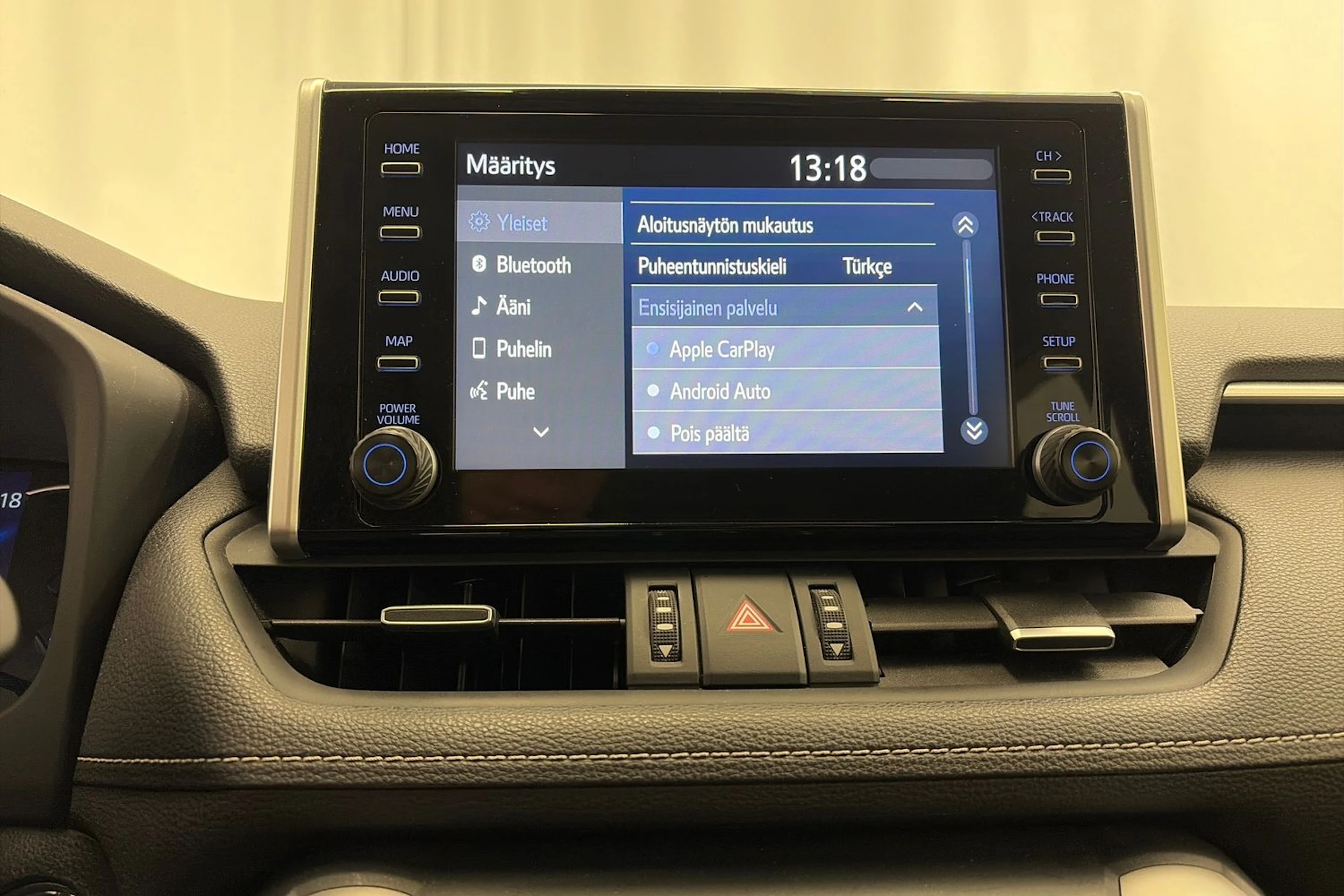 Sininen Toyota RAV4 2020 kuva 20.