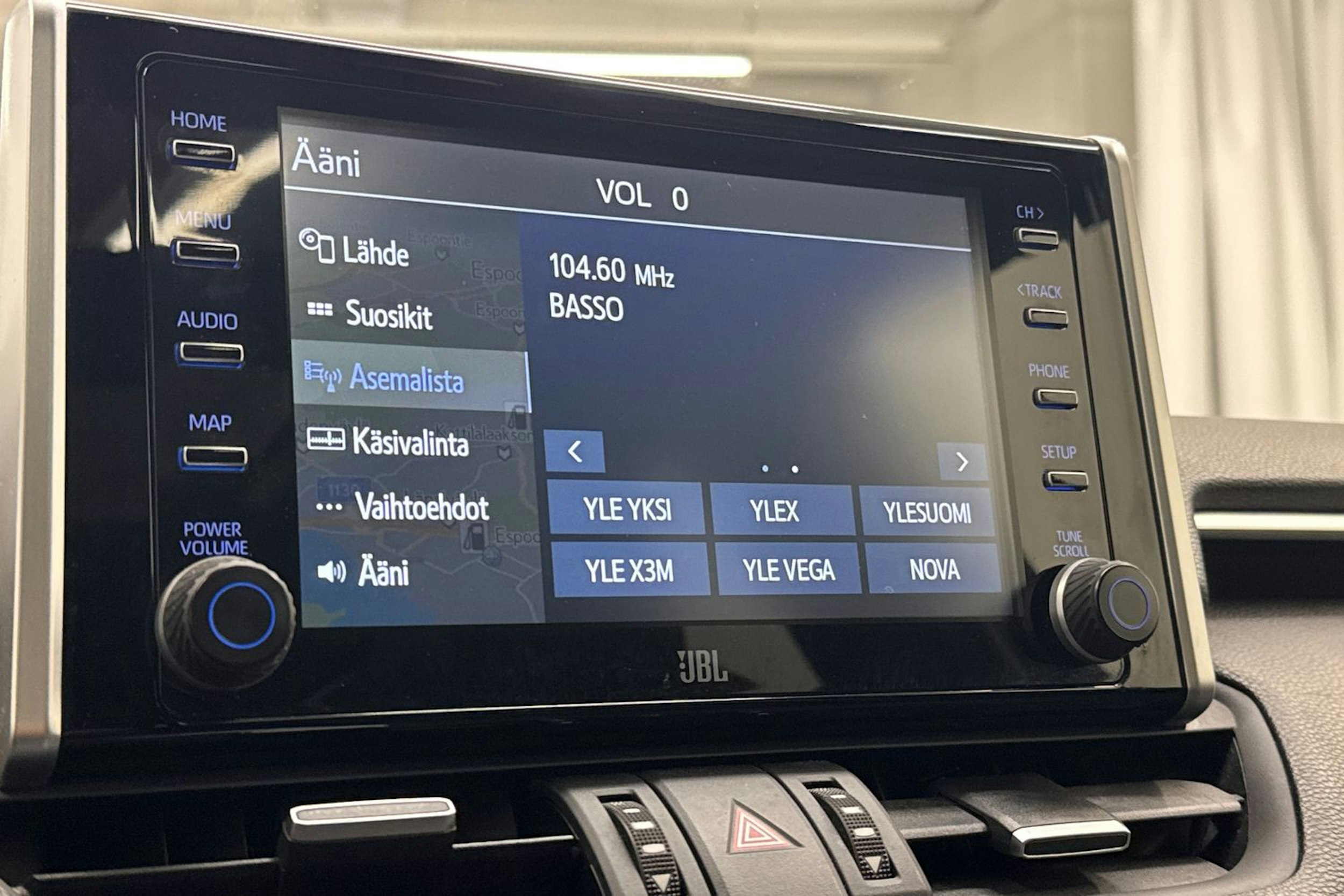 sininen Toyota RAV4 2020 kuva 21.