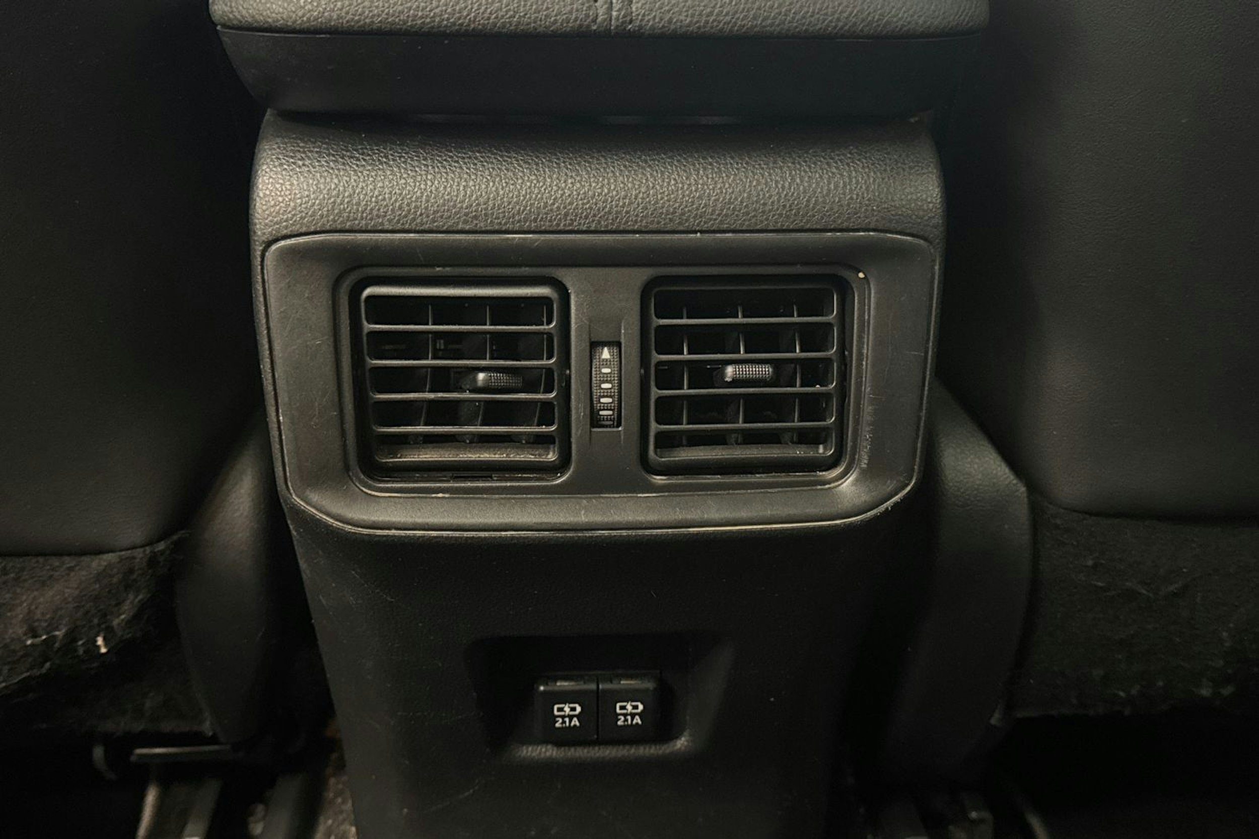 sininen Toyota RAV4 2020 kuva 31.