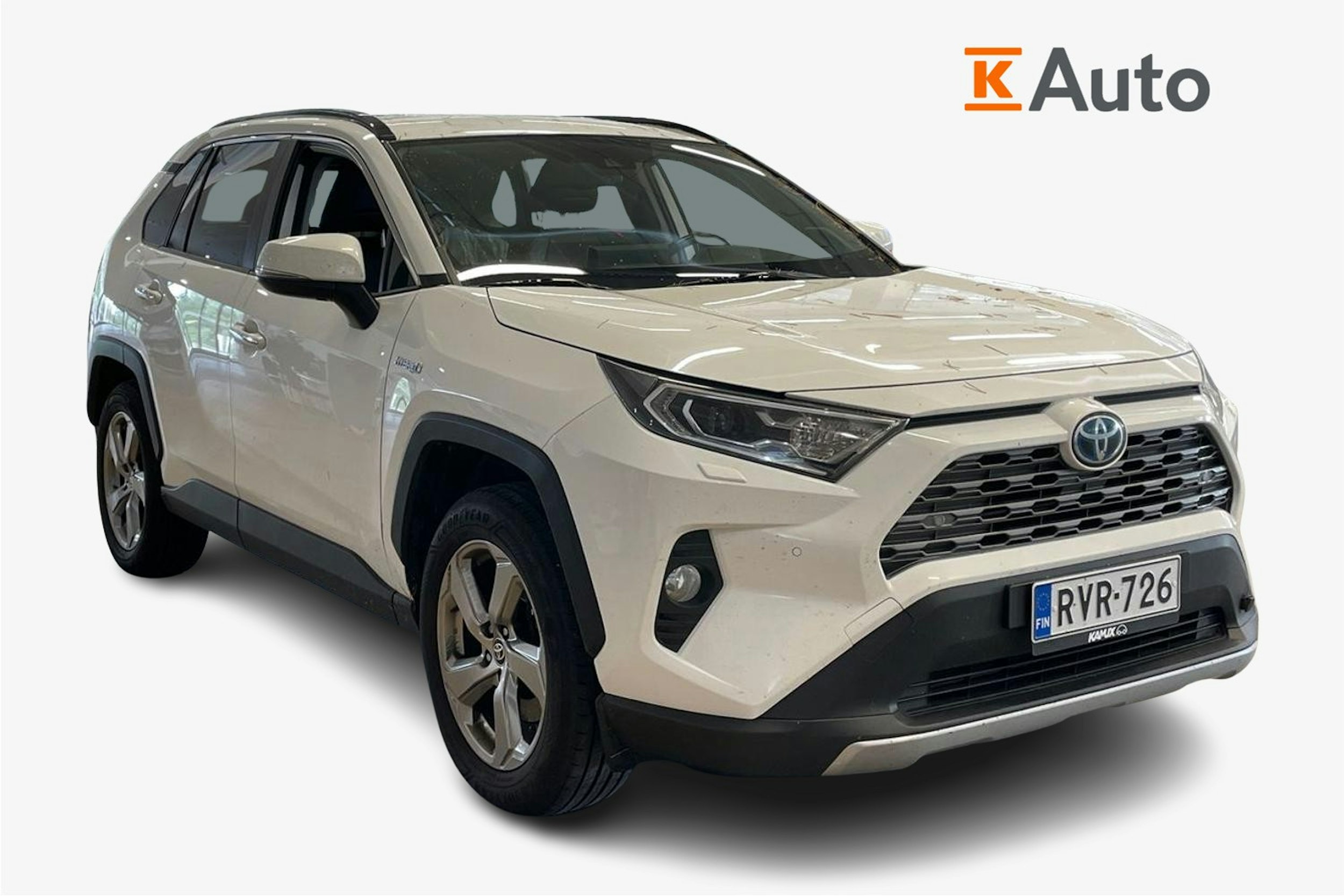 valkoinen Toyota RAV4 2020 kuva 1.