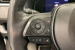 valkoinen Toyota RAV4 2020 kuva 18.