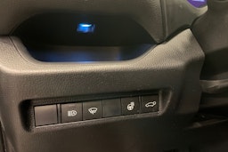 valkoinen Toyota RAV4 2020 kuva 19.