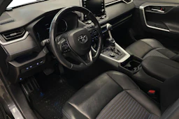 Harmaa Toyota RAV4 2020 kuva 6.