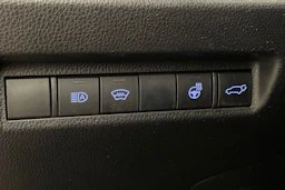 Harmaa Toyota RAV4 2020 kuva 16.
