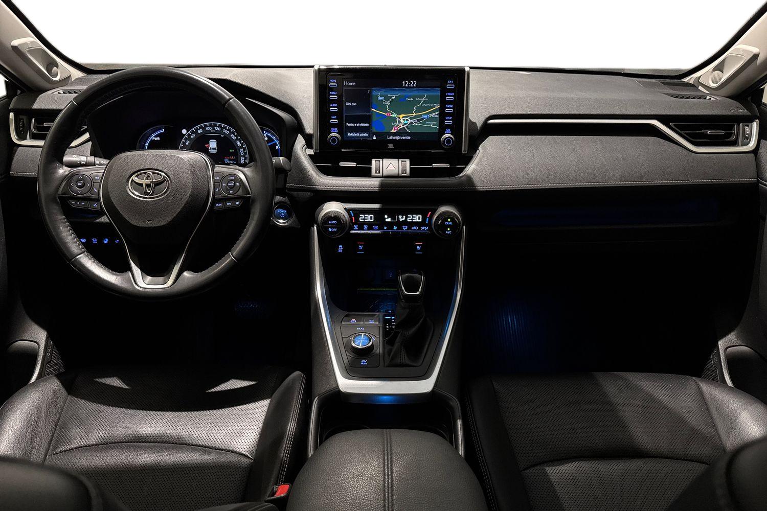 Toyota RAV4 2020, photo 7/26