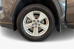 Harmaa Toyota RAV4 2020 kuva 9.