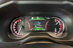 Harmaa Toyota RAV4 2020 kuva 11.