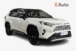 Valkoinen Toyota RAV4 2020 kuva 1.